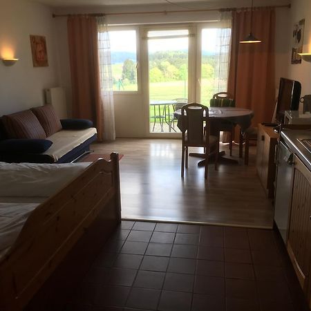 Apartmentanlage Am Kellerberg Zandt Exterior foto