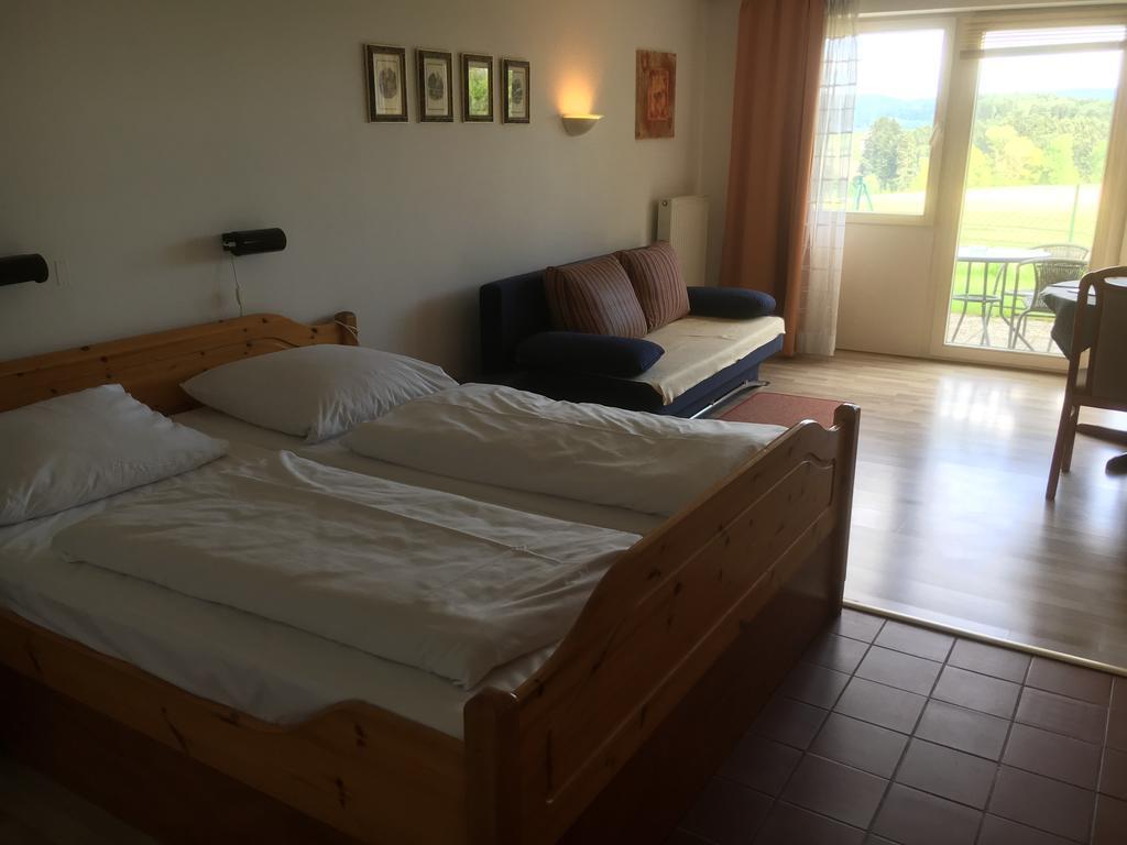 Apartmentanlage Am Kellerberg Zandt Exterior foto